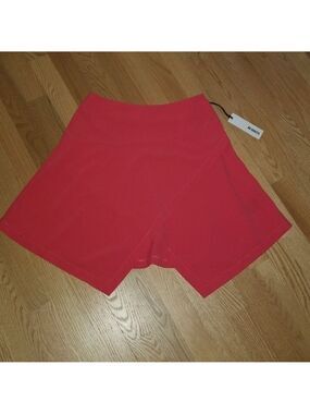 BB Dakota Skirt Glow